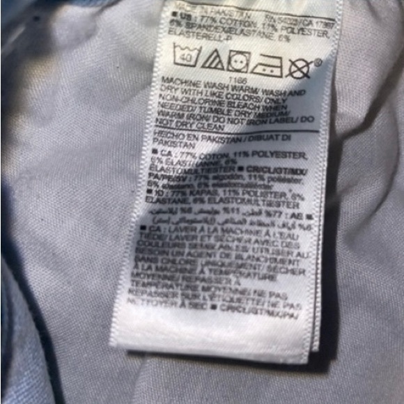 Old Navy High Rise Skinny Jeans  👖 - Picture 6 of 9